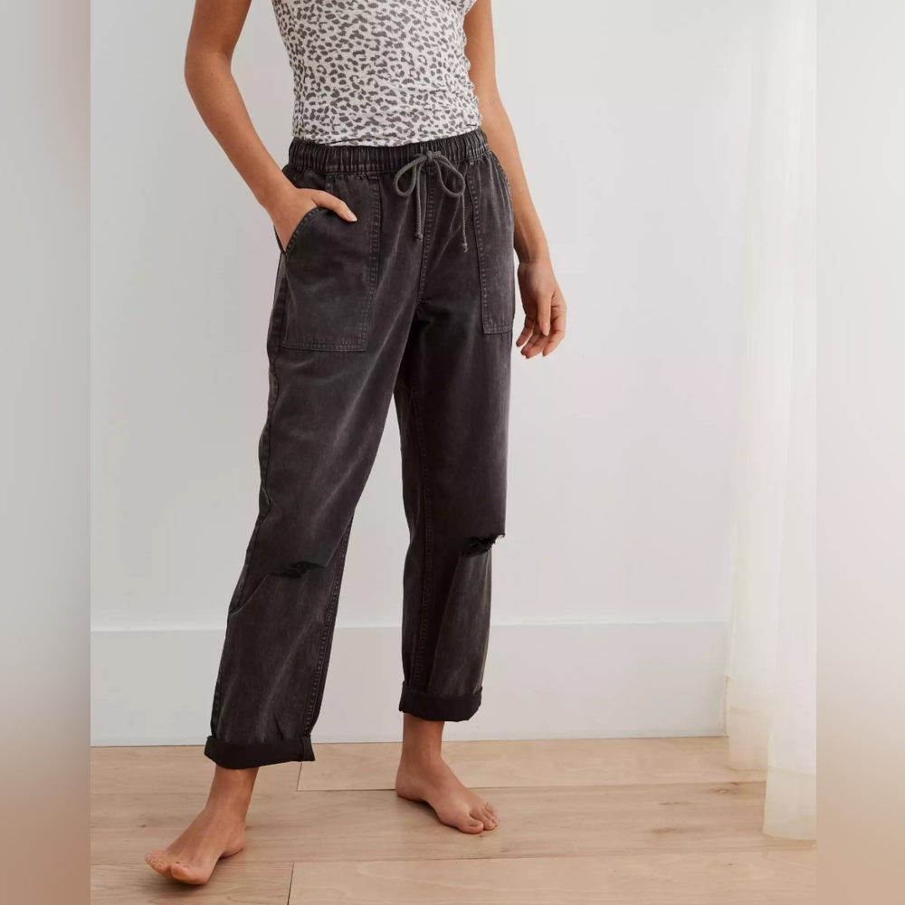 Aerie Distressed Chambray Pant
